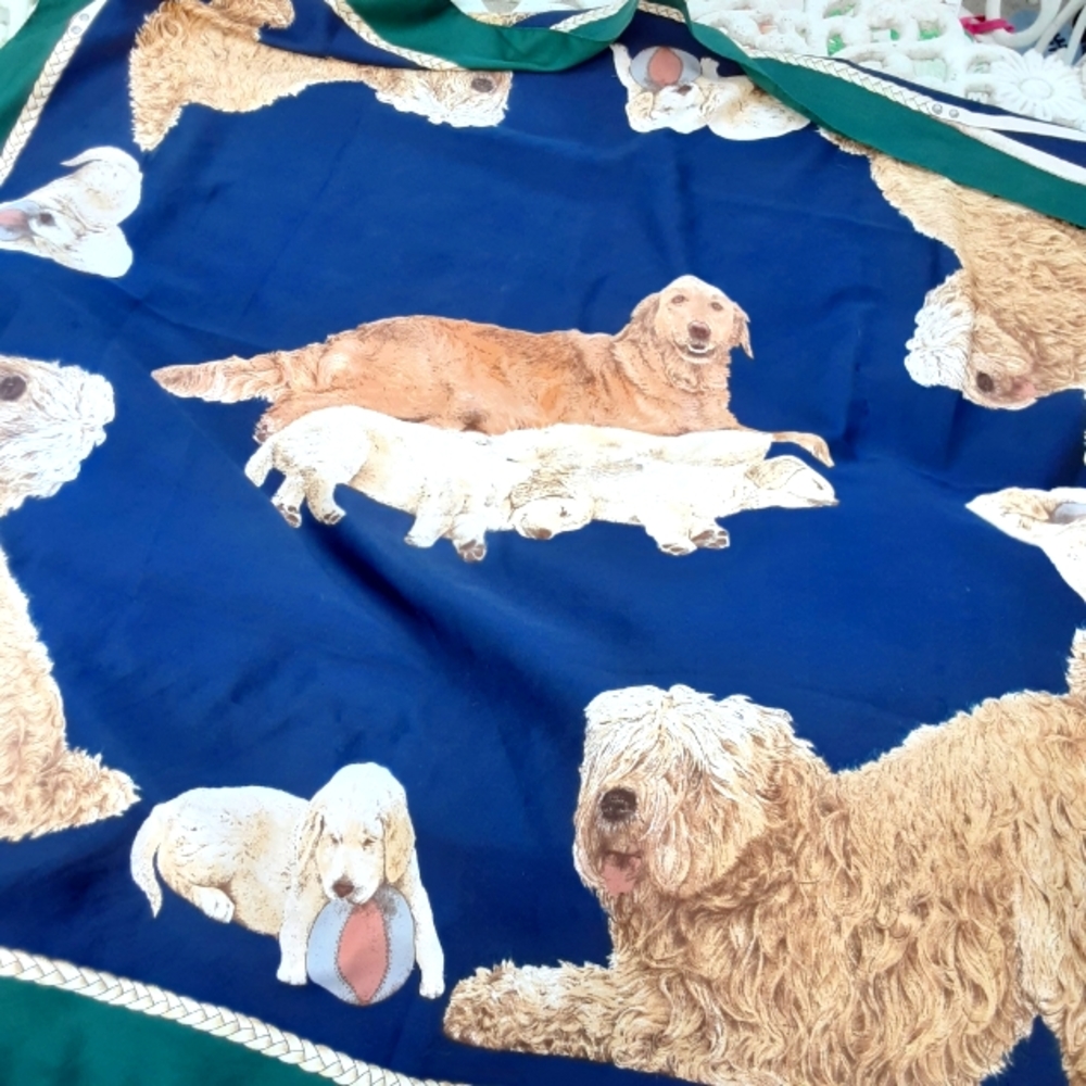 Puppy Printed Scarf Design